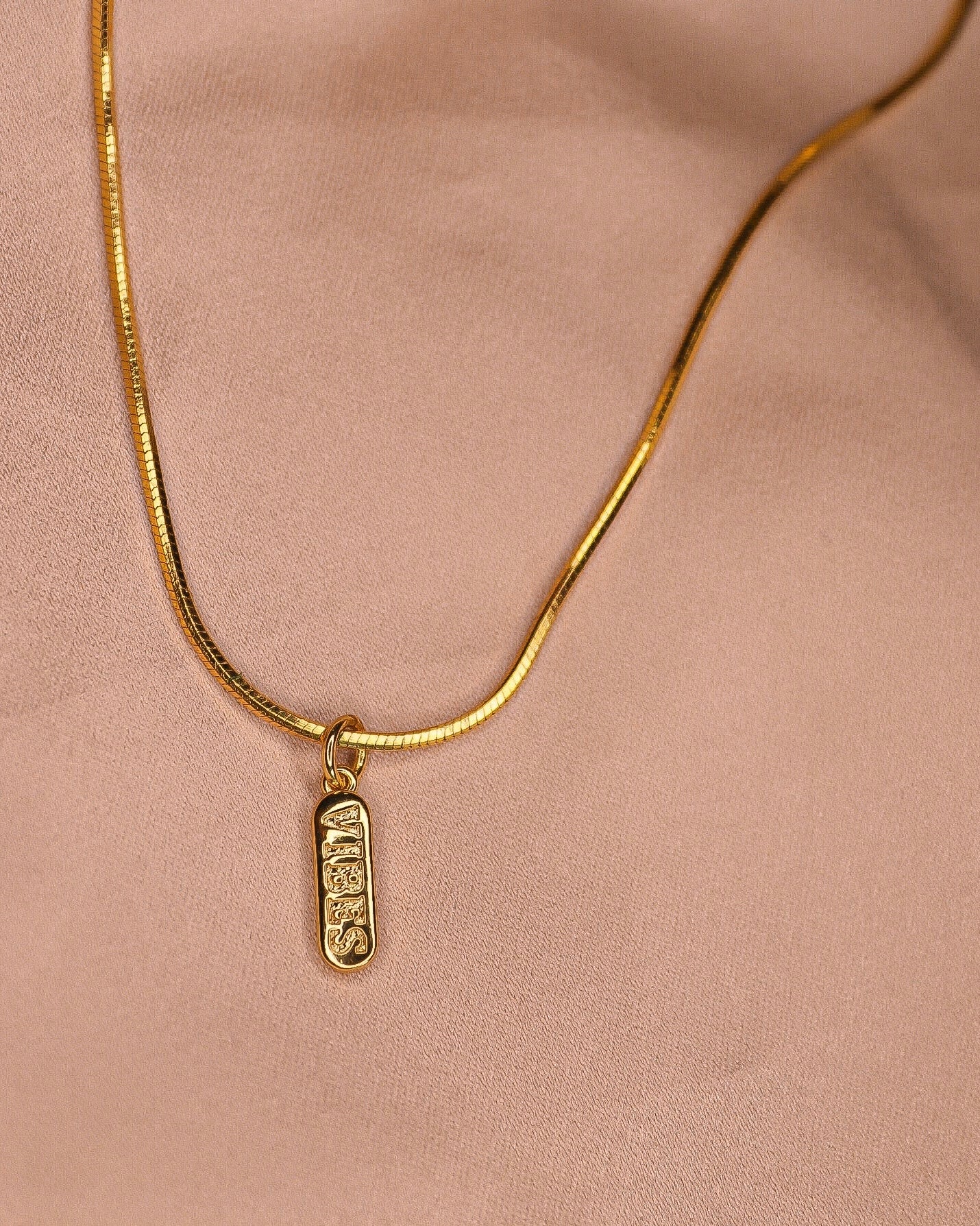 Mila Necklace